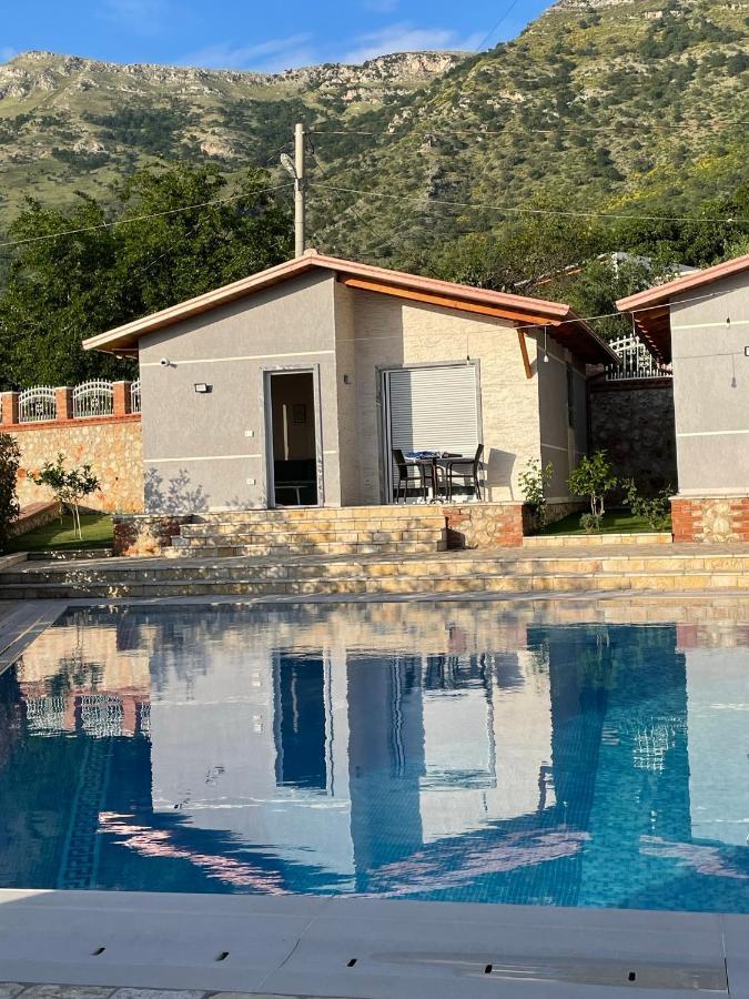 Villa Vila Llano Vlorë Exterior foto